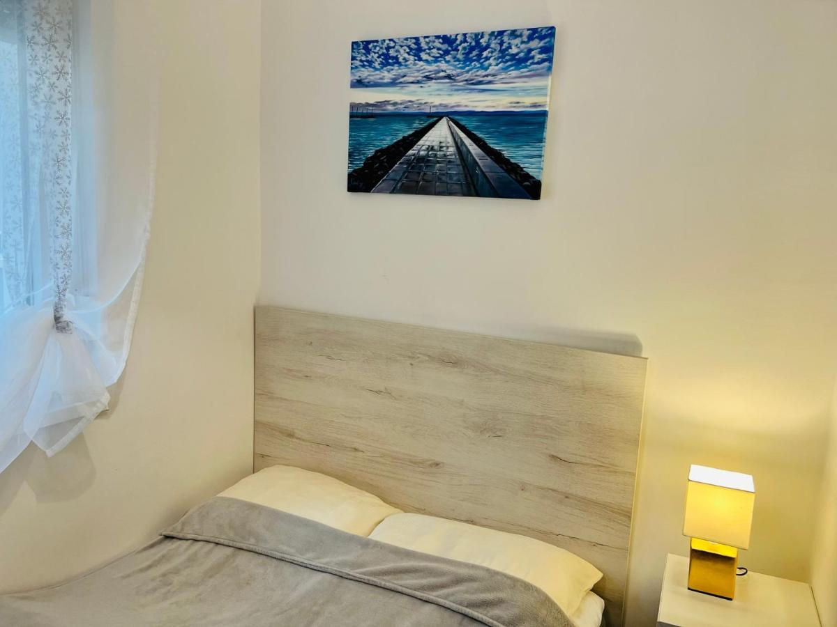 Balcsitthon Apartmanok Siófok Zimmer foto