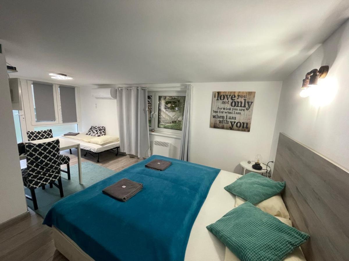 Balcsitthon Apartmanok Siófok Zimmer foto